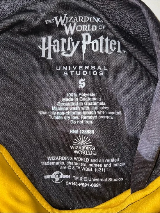 Universal Studios Women’s Harry Potter Hufflepuff Jacket In Black Yellow Sz S - Picture 3 of 11